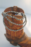 Textured Navajo Pearl Stretch Bracelet